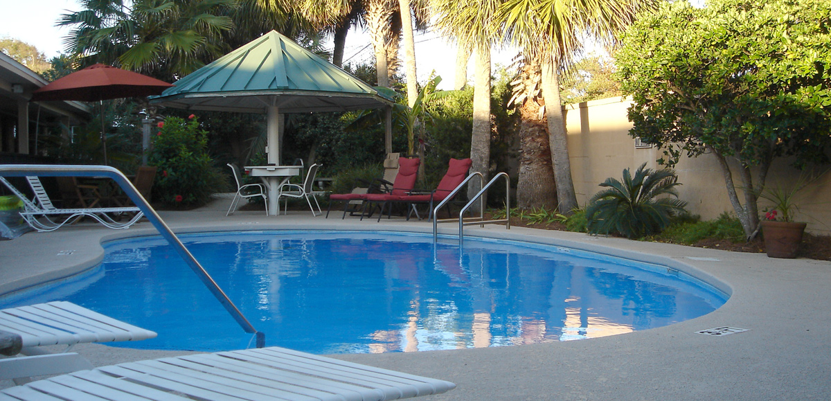 Outdoor Swimming Pool
